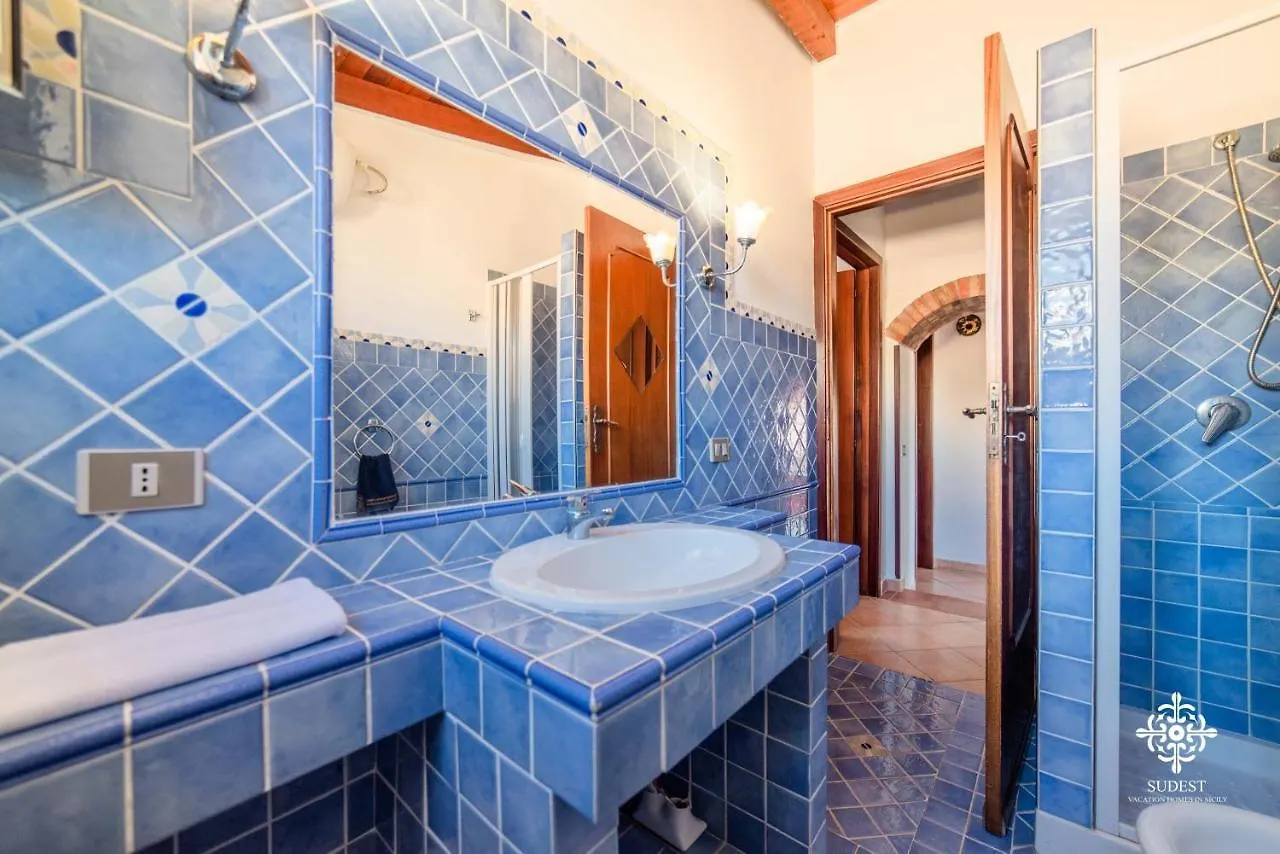 Residenza Ormos - Dimore Sul Mare Lejlighedshotel Lampedusa