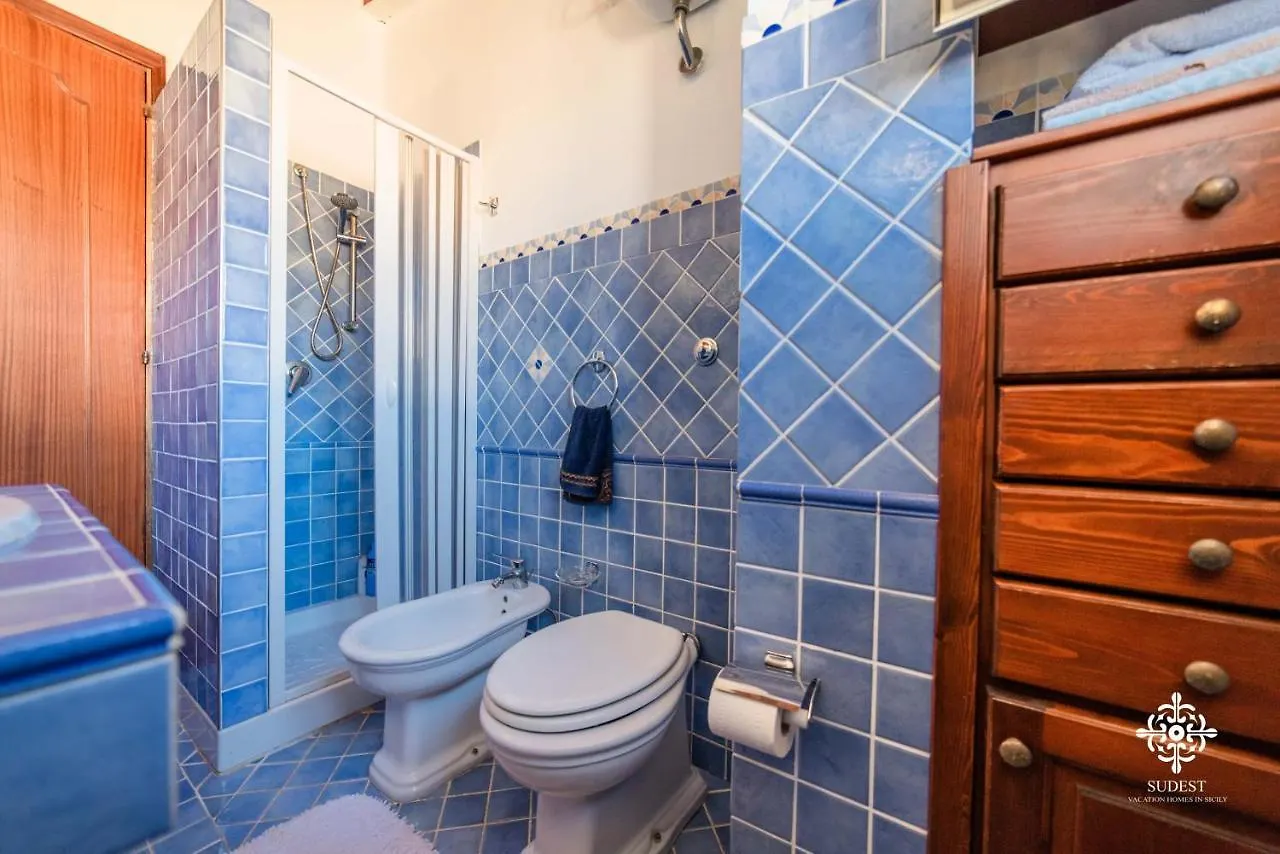 Residenza Ormos - Dimore Sul Mare Lejlighedshotel Lampedusa 0*,  Italien