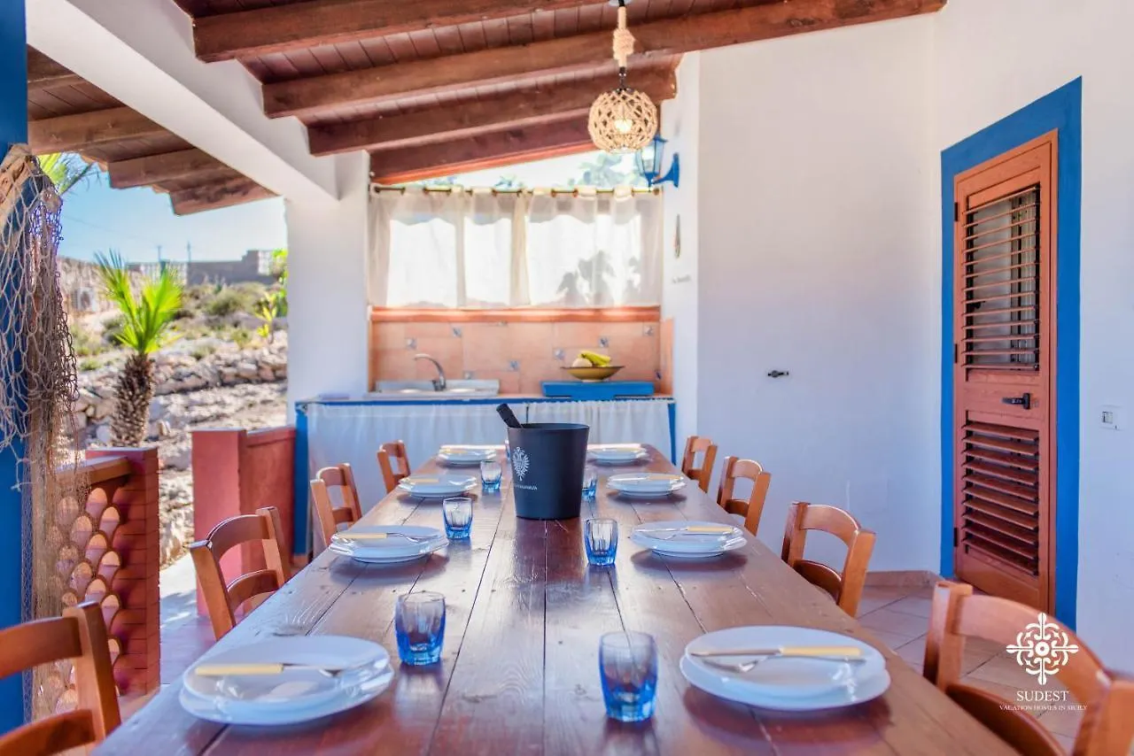 Residenza Ormos - Dimore Sul Mare Aparthotel Lampedusa